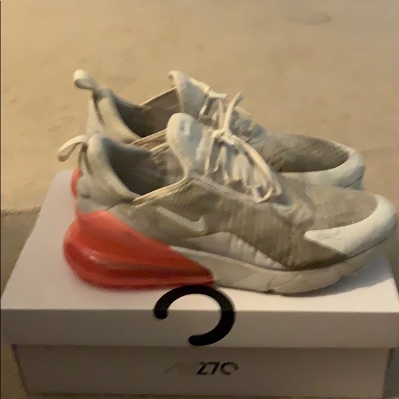 air max 270 fruit punch